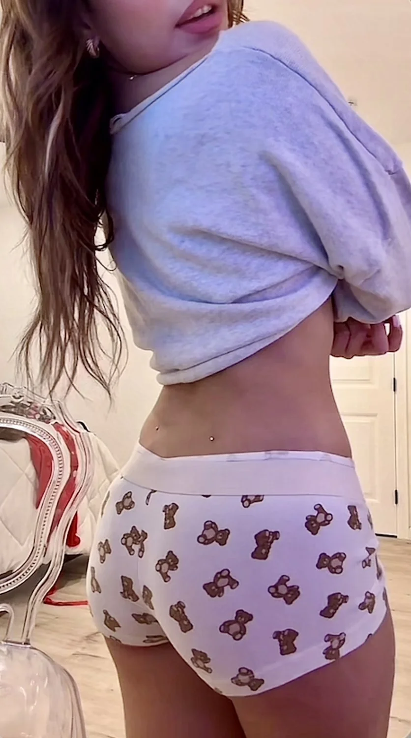 Hot Thot image 3