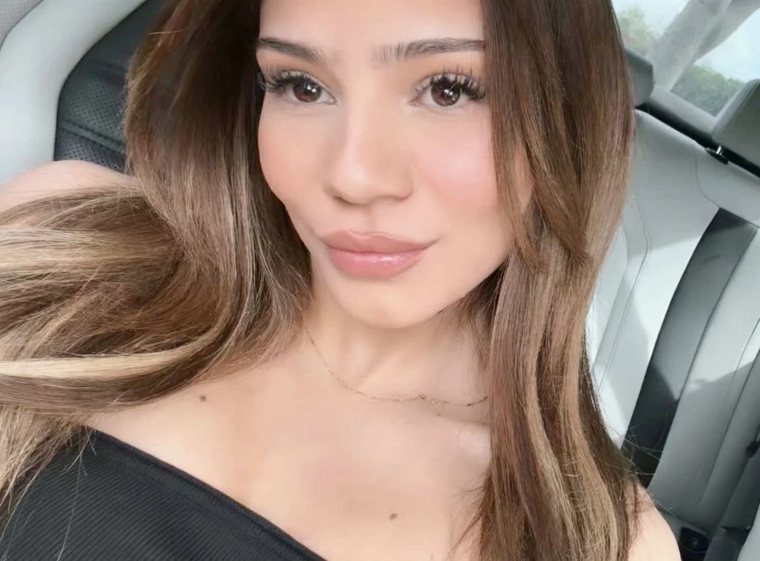 Hot Thot image 4