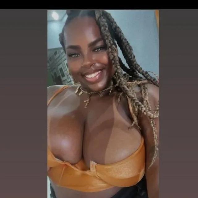 Pretona marmita de favela 🍆💦 image 2