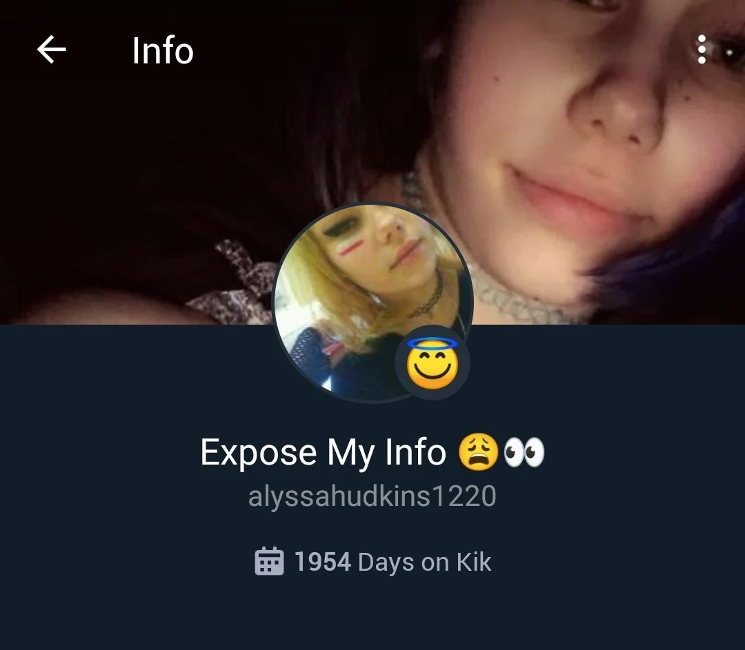 webslut Alyssa, text/Kik her image 10