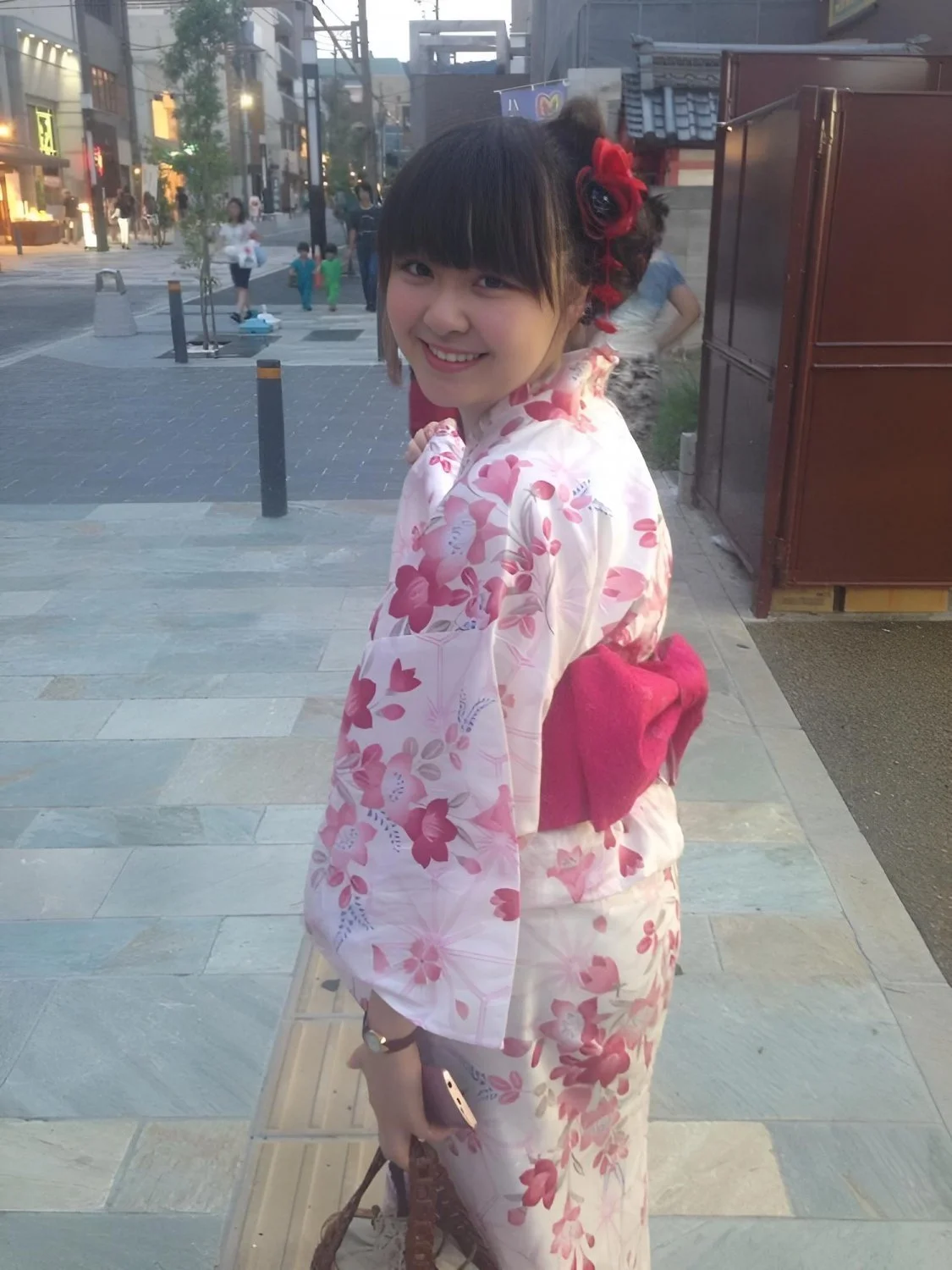 かわいい顔しているのにこんなことをされて… image 9