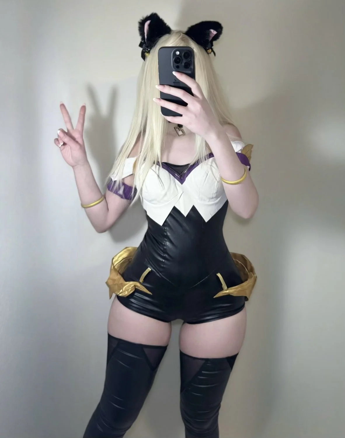 Super Sexy Egirl Cosplayer Khy image 13