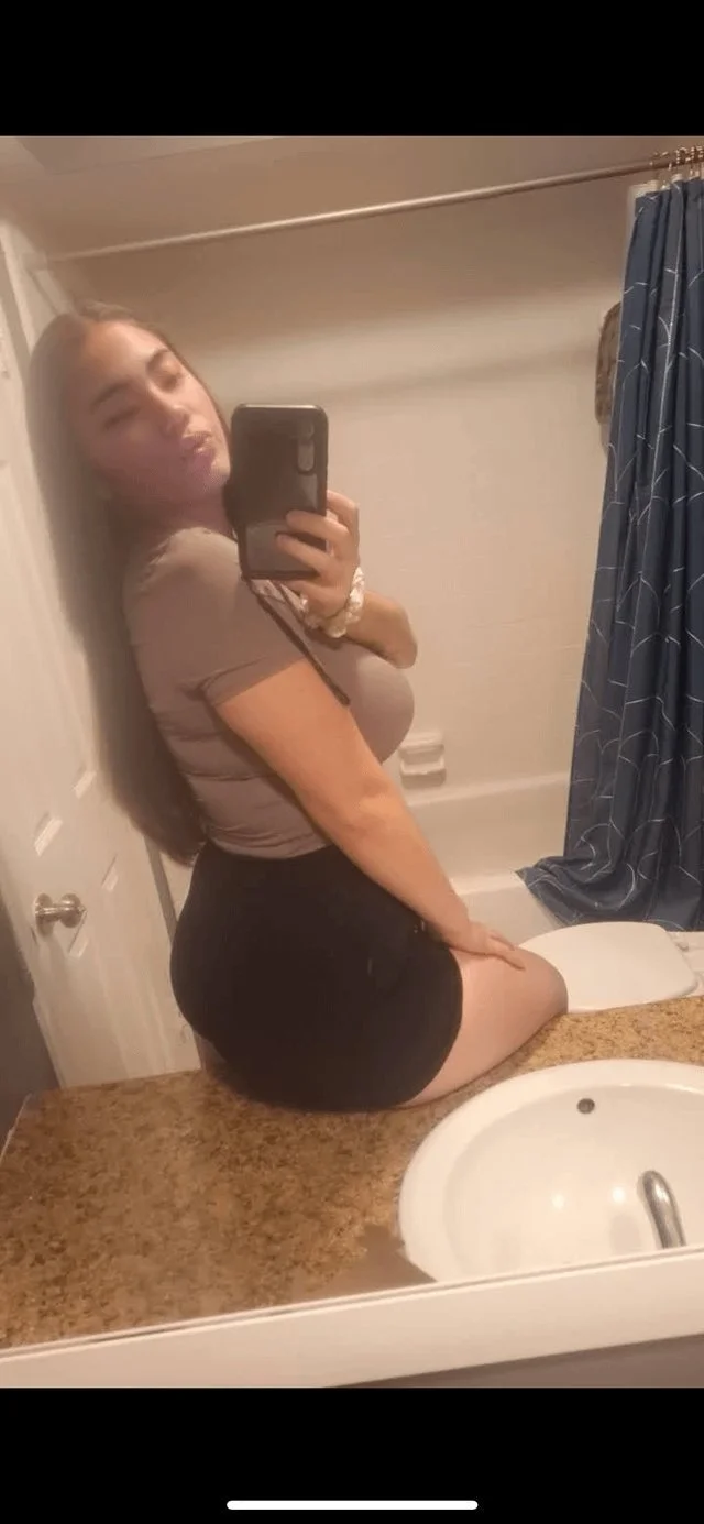 sexy latina wife w/ bbc image 2