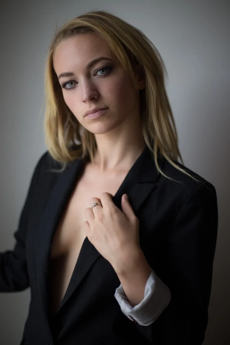Maella Boudoir image 4