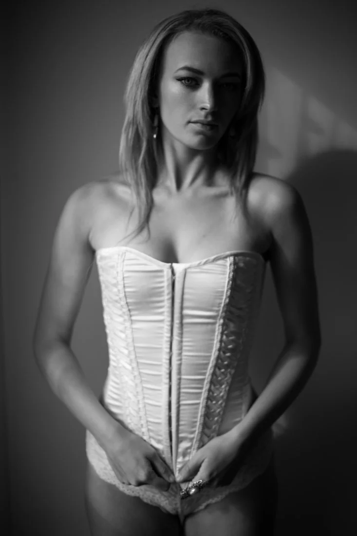 Maella Boudoir image 9