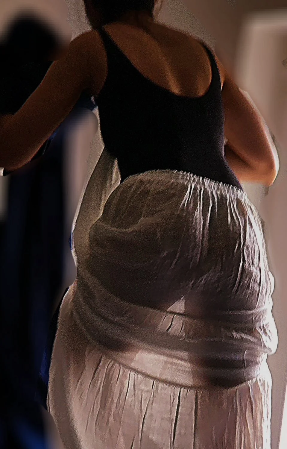 My sister-in-law its so sexy and Hott🍑🍑🥵🥵🍑🍑 image 5