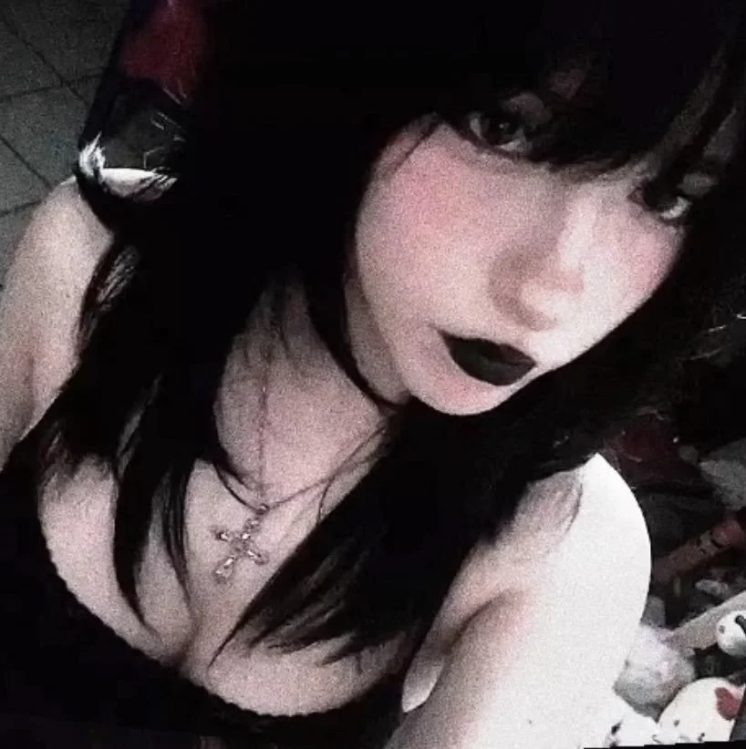Pendeja para usar como saco de semen image 3