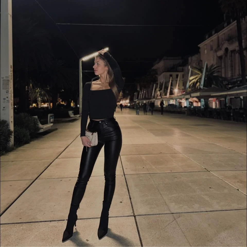 Croatian whore Iris K. main image