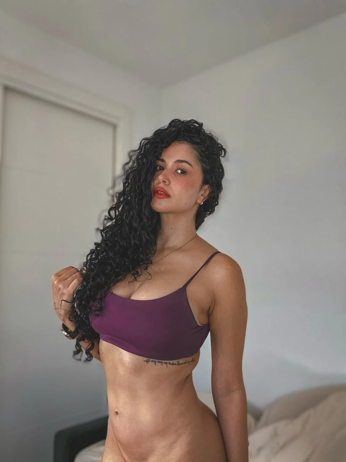 Lady Paislee - PaisleeBial image 3