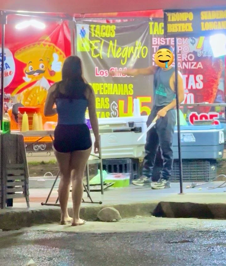 El novio le encanta ser cornudo que rico 😋 image 8