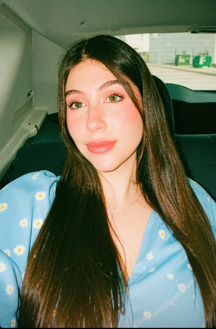 Alumna culona expuesta se solicitan tributos para ella 😍🔥 image 14