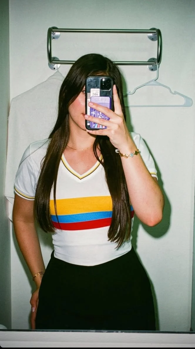 Alumna culona expuesta se solicitan tributos para ella 😍🔥 image 16