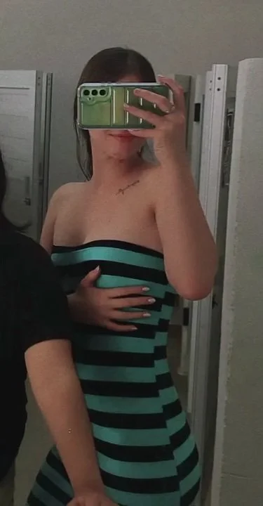 Alumna culona expuesta se solicitan tributos para ella 😍🔥 image 4