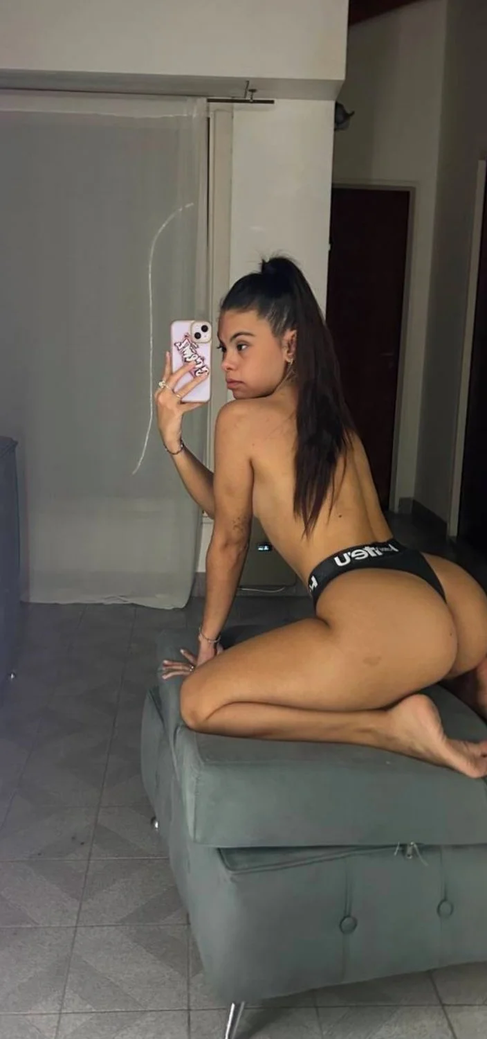 Down Syndrome Onlyfans Girl image 9
