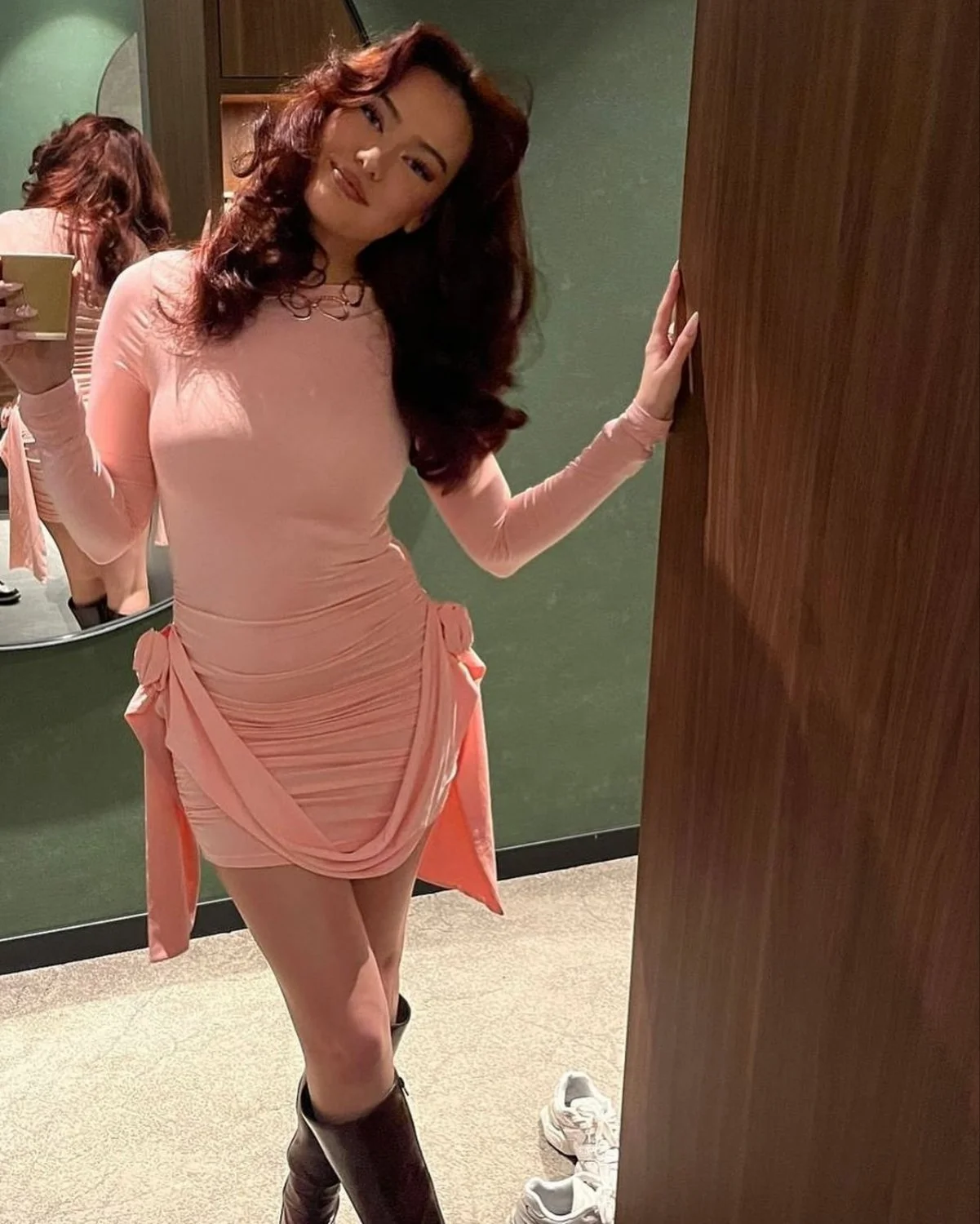 Cumwhore Cheyenna would do literally anything as long as she gets attention. Kik: Cheyennaxo image 8