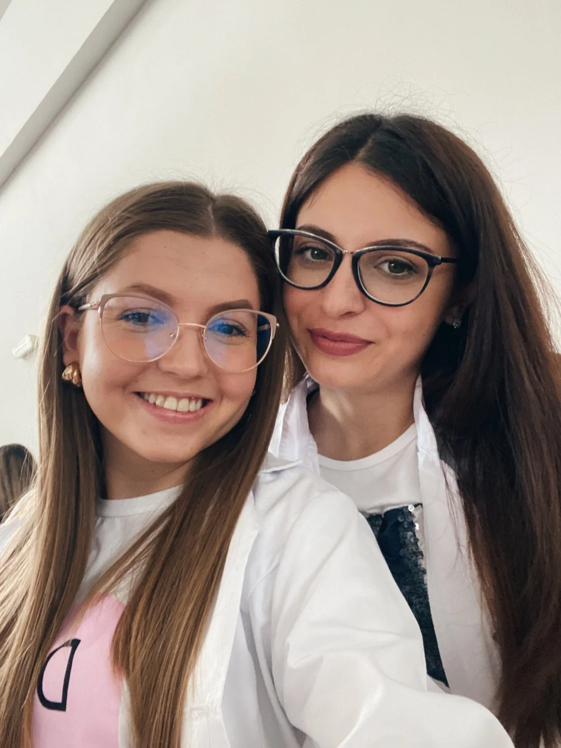Hot Teen Bojana (Non Nude) image 2
