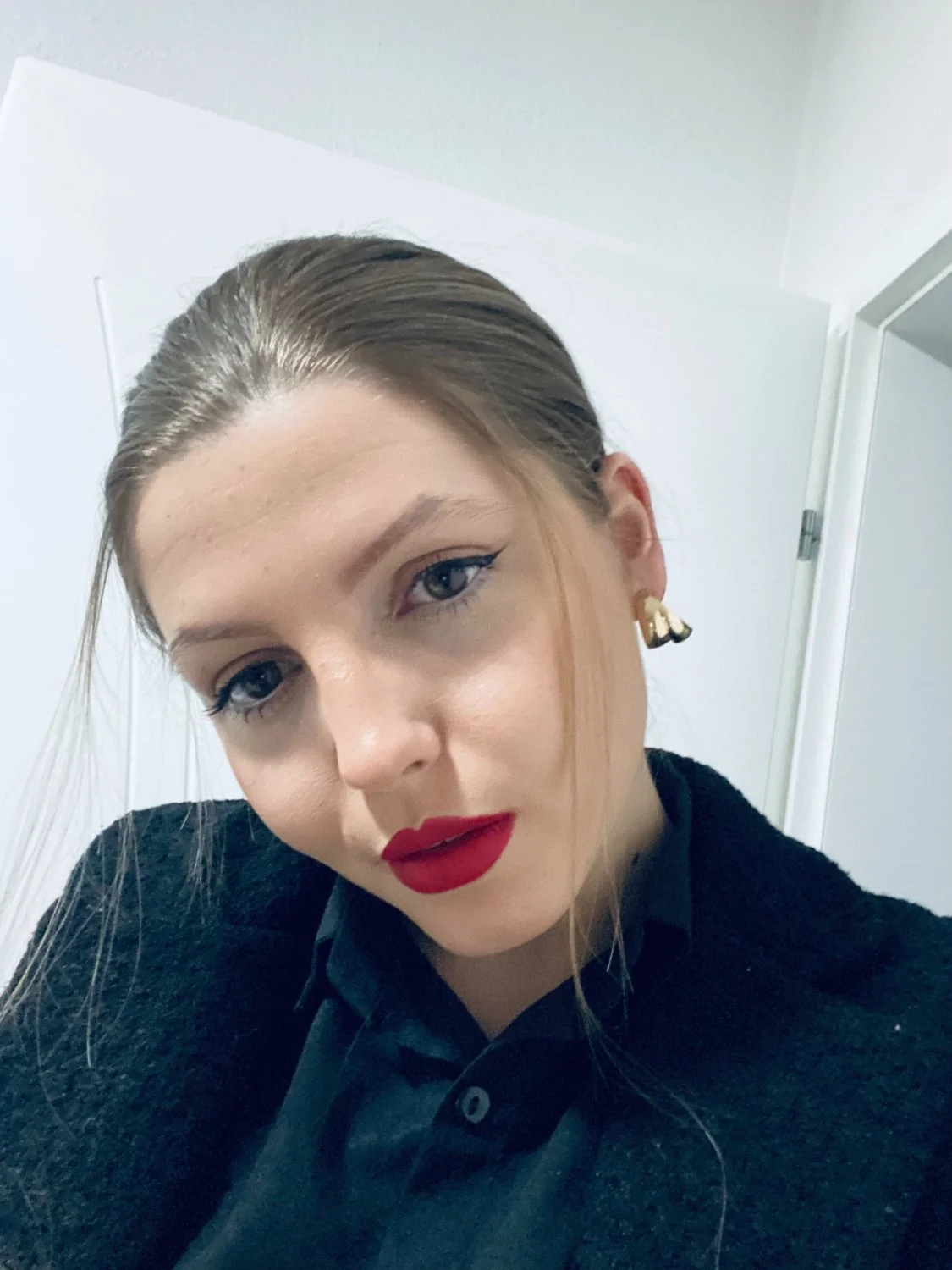 Hot Teen Bojana (Non Nude) image 3