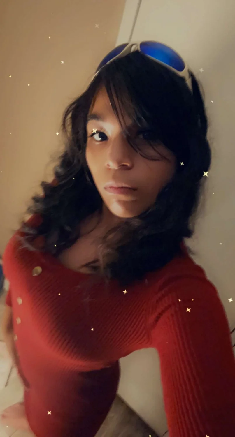 18 Latina gf image 28