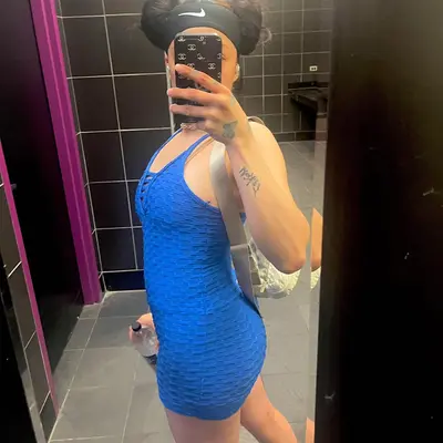 Chicago Gym Girl Dm for Nudes cover image