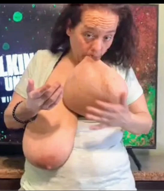 Succubust image 6