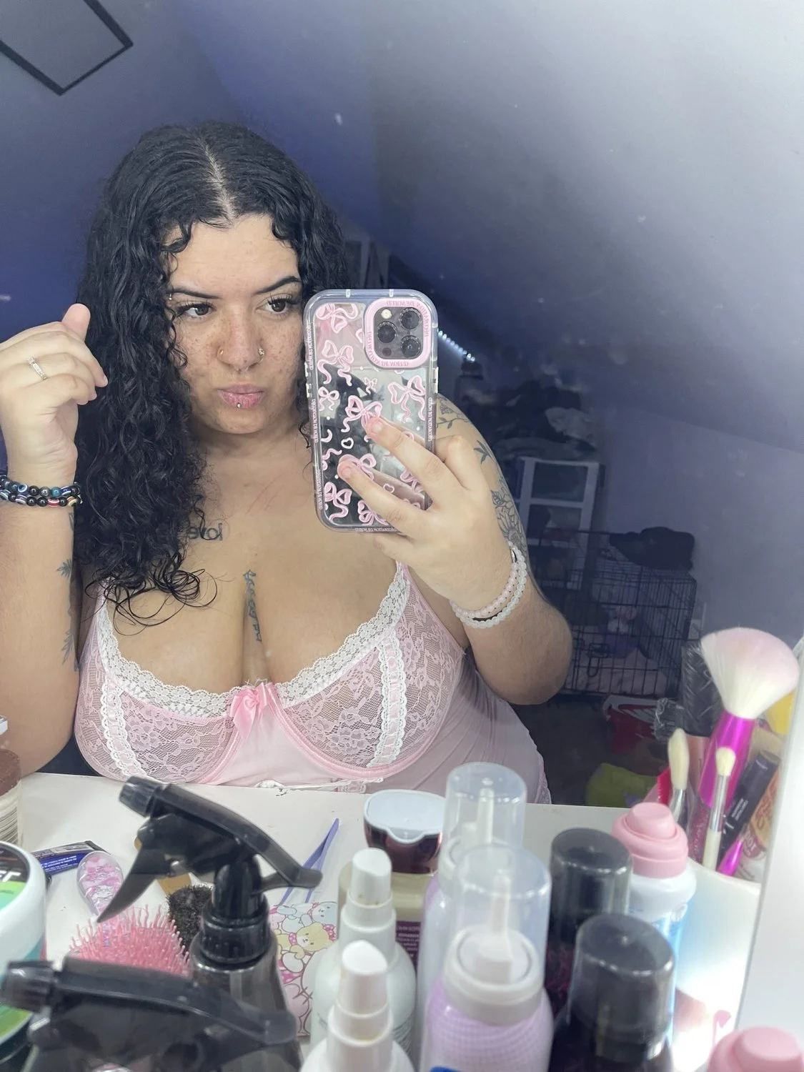 Chubby Latina stepdaughter image 5