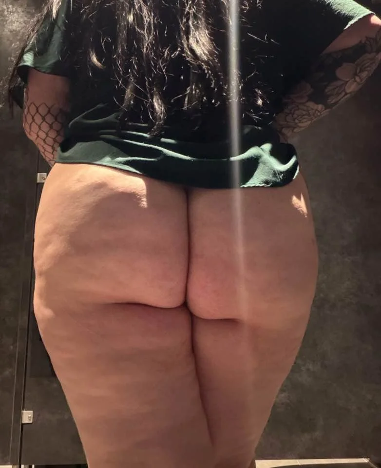 Ashley 30 big titty cow image 33