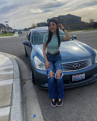 Pt.2 High school slut Andrea from Pasco wa cheats on BF to finally fuck Leo’s huge cock and taps out cover image