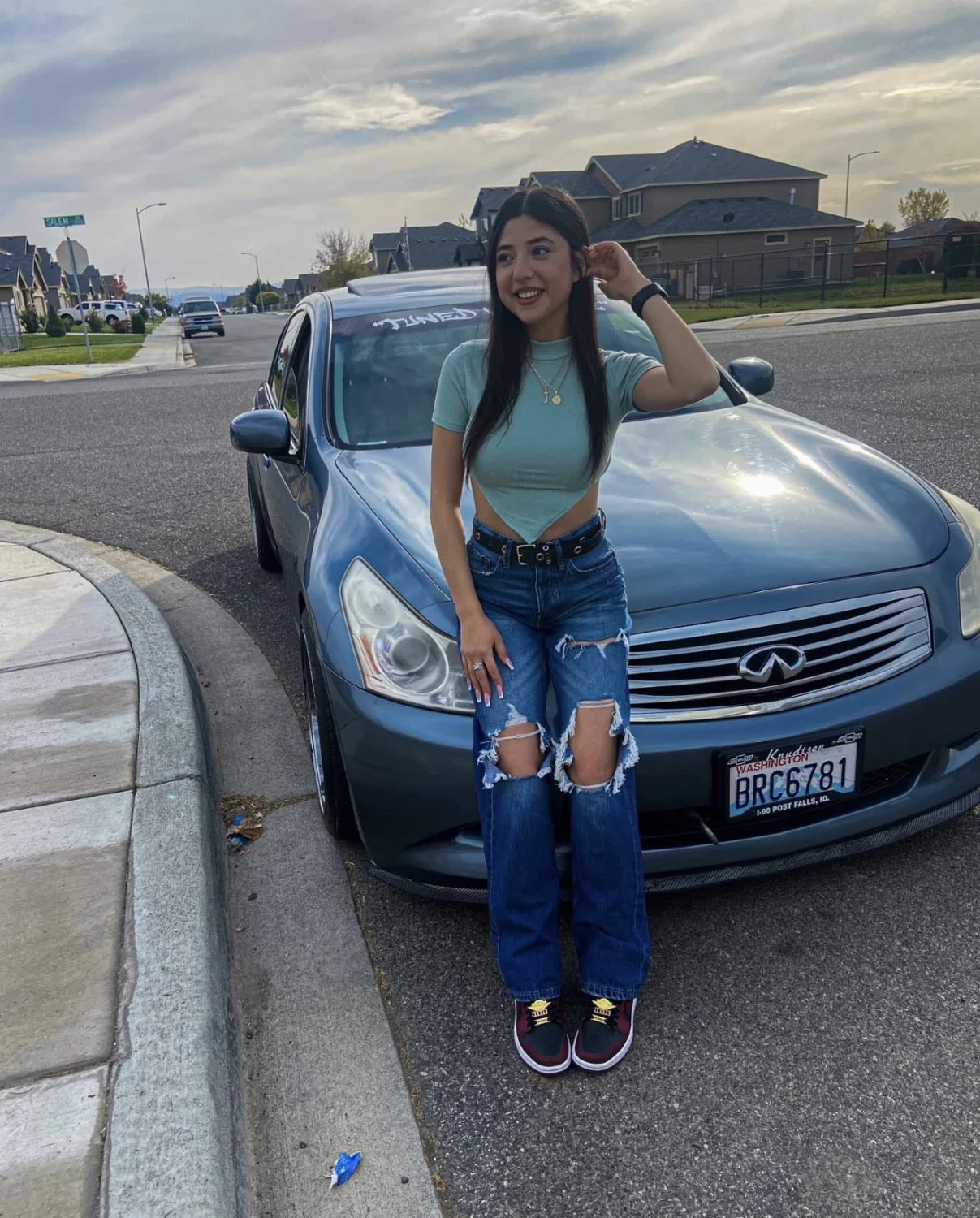 Pt.2 High school slut Andrea from Pasco wa cheats on BF to finally fuck Leo’s huge cock and taps out main image