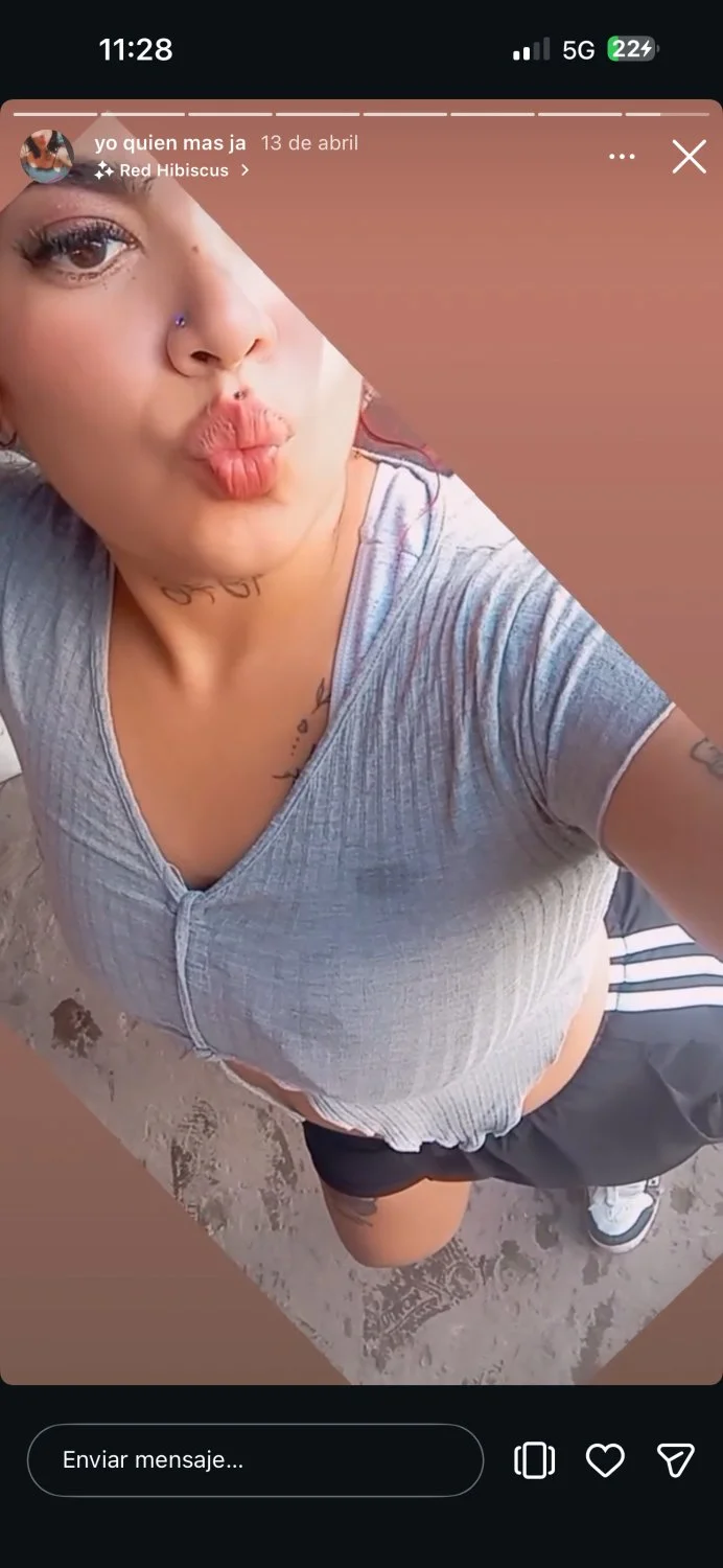Juli de Calzada bien Trola image 6