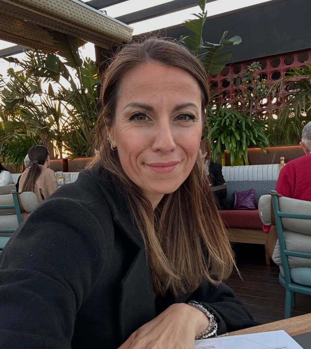 Giulia Mizzoni hot italian journalist image 20