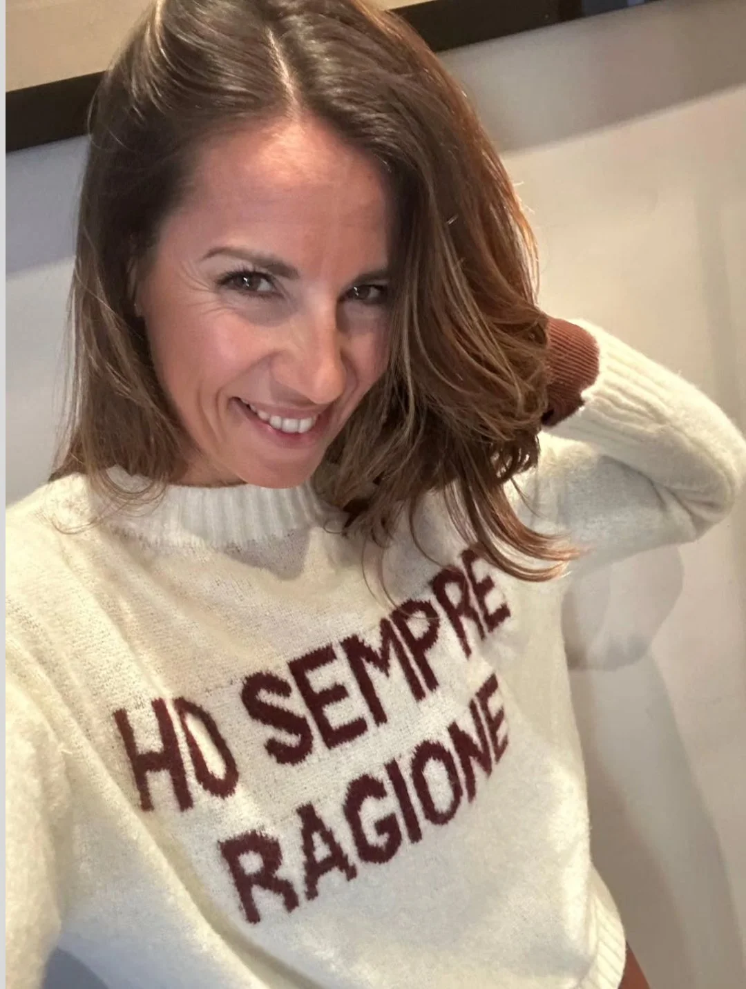 Giulia Mizzoni hot italian journalist image 41