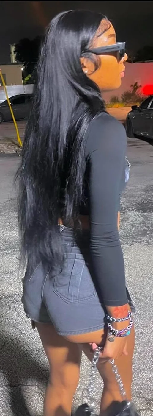Pyt._j3ss teasing her followers main image