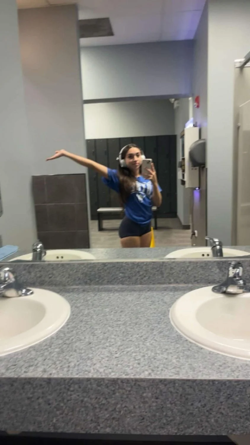 Gym Girl image 10