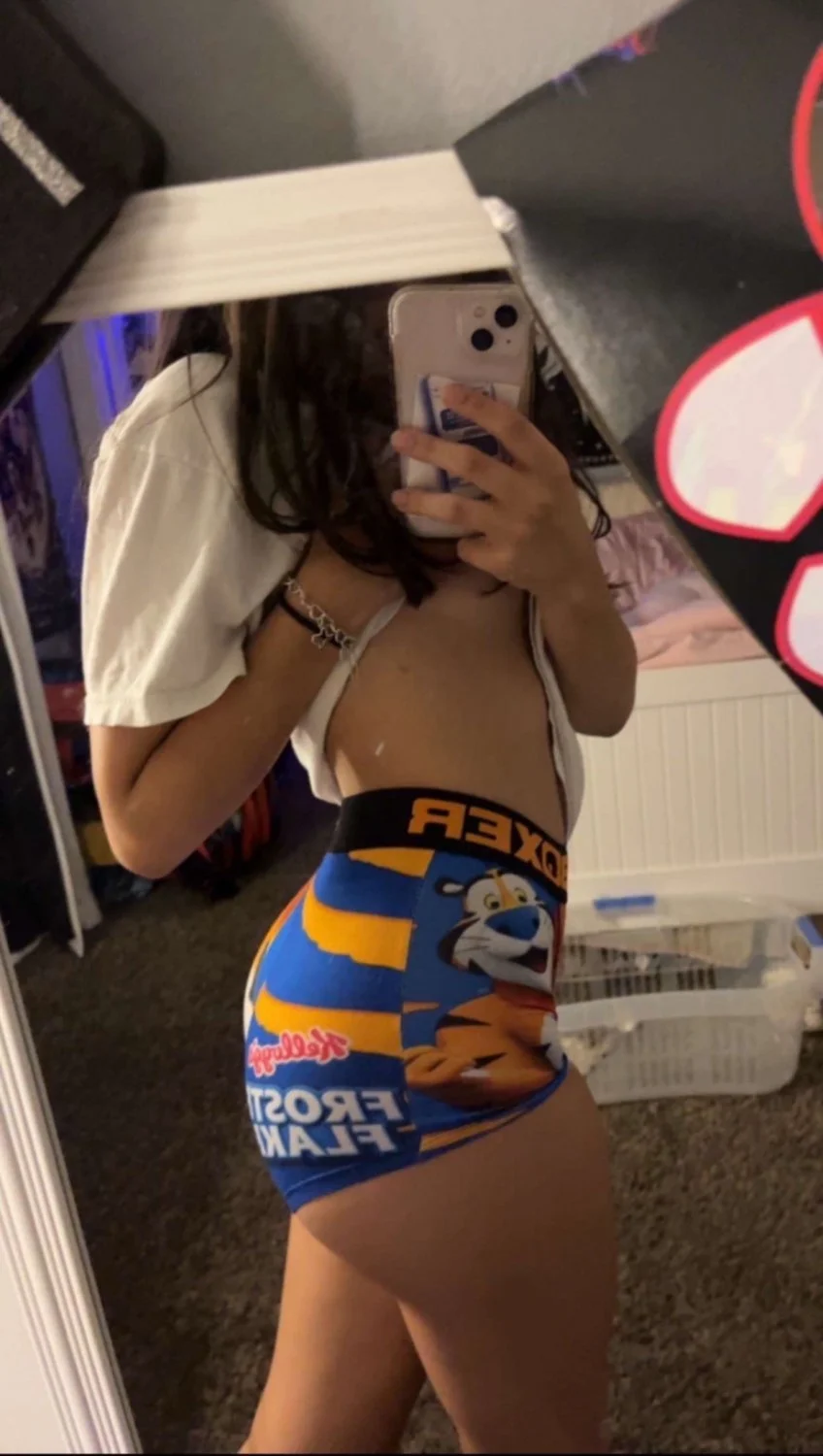 Gym Girl image 11