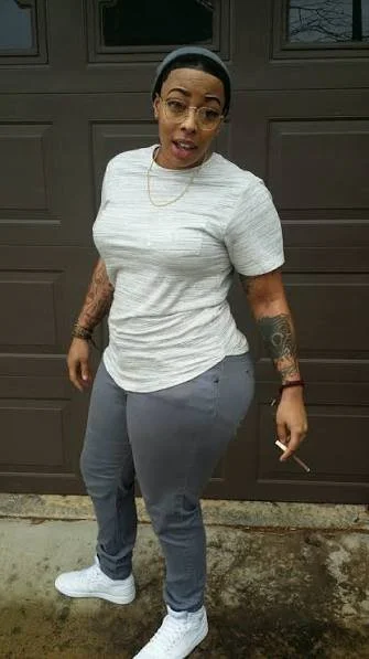 Lesbian stud main image