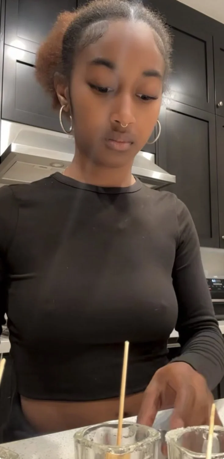 Pontiacmadeteetee 13 image 2