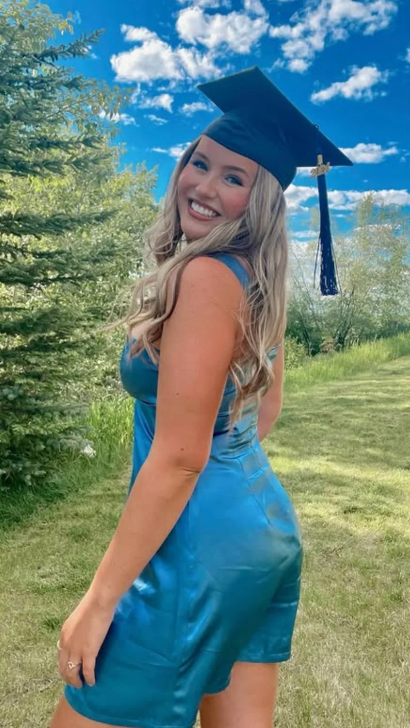 Busty Teen Bop Sadie image 16