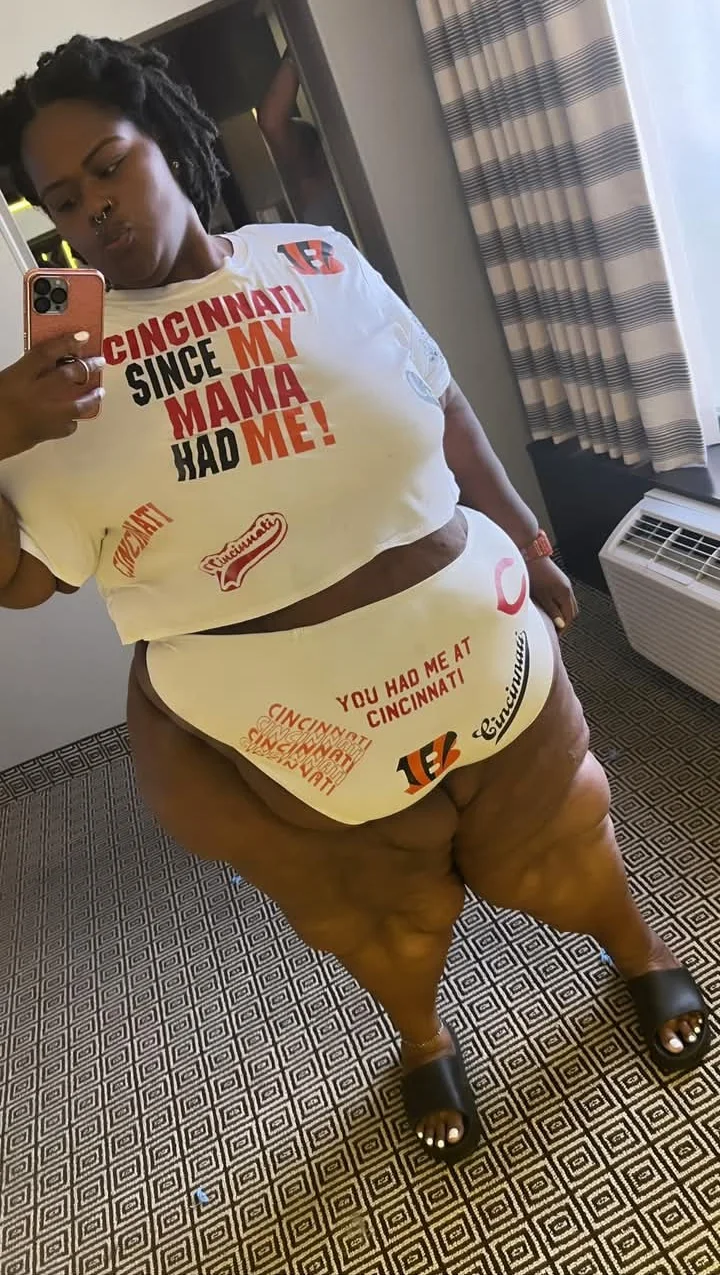 Cute Chunky Ebony Bbw Dat Luv Her Ass Out I'd Beat That Asshole Up & I Would Not Pull Out 103 image 19