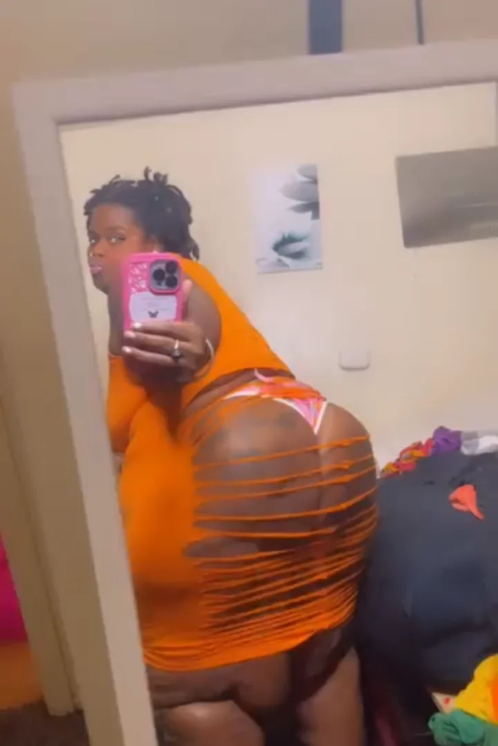 Cute Chunky Ebony Bbw Dat Luv Her Ass Out I'd Beat That Asshole Up & I Would Not Pull Out 103 image 2