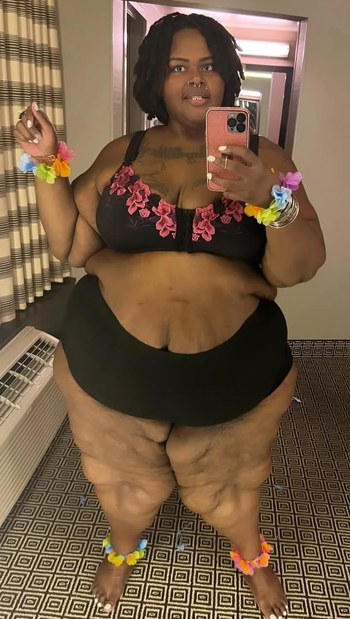 Cute Chunky Ebony Bbw Dat Luv Her Ass Out I'd Beat That Asshole Up & I Would Not Pull Out 103 image 31