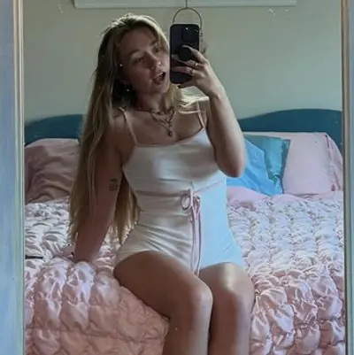TikTok Cuties 327 cover image