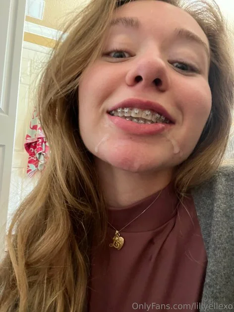 TikTok Cuties 327 image 21