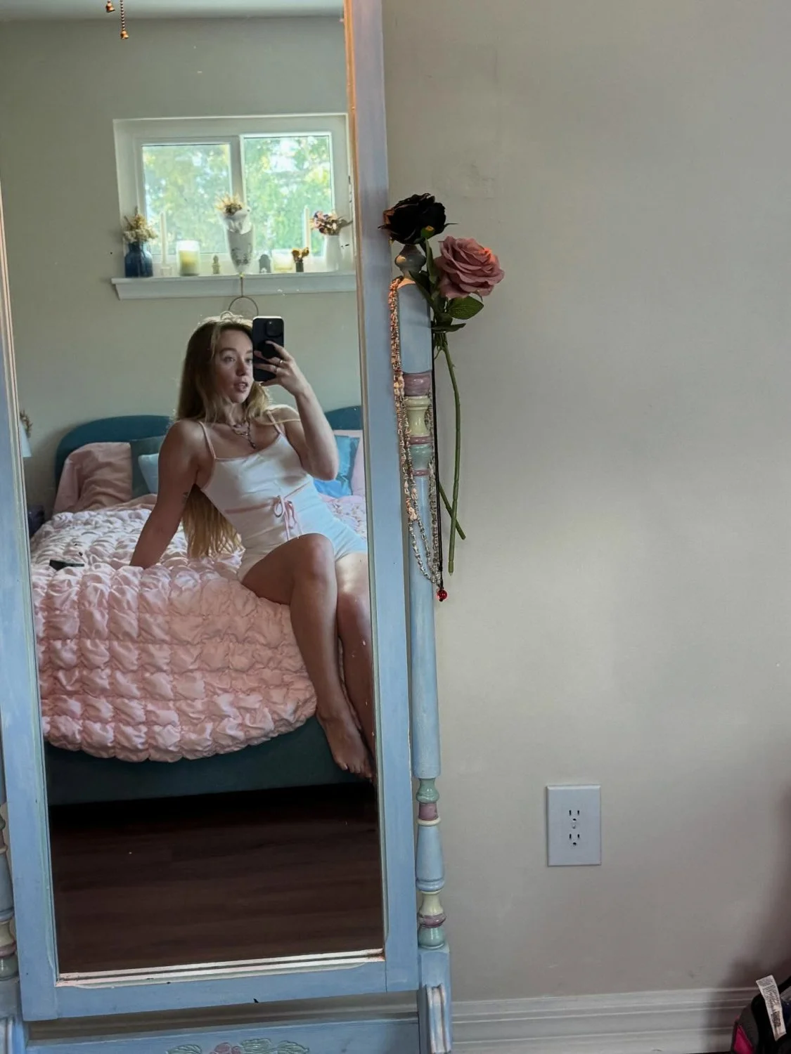 TikTok Cuties 327 image 4