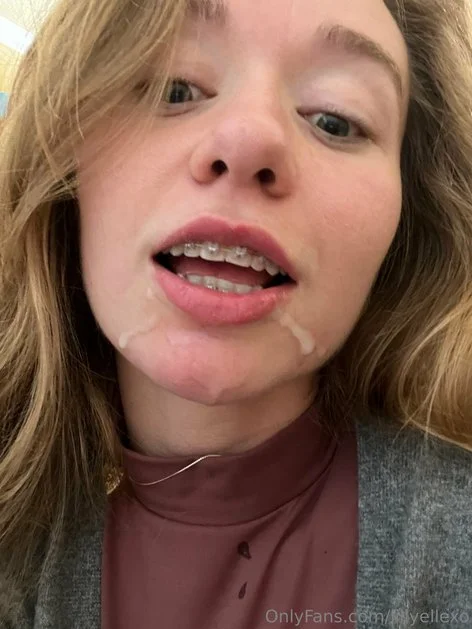 TikTok Cuties 327 image 8