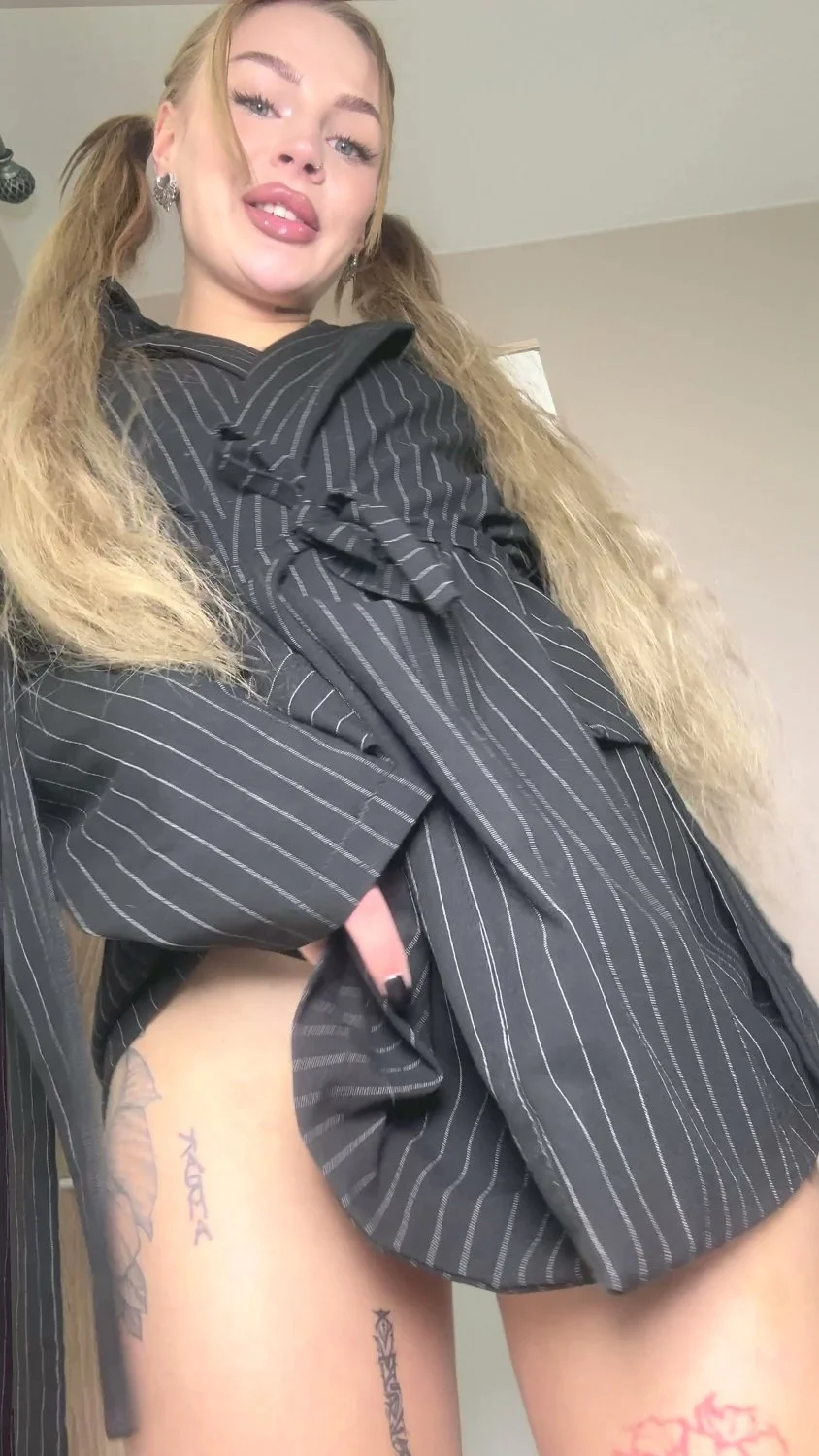 🔞 Wild nude fat ass nude masturbating wet 💦🍑 Exclusive OF image 5
