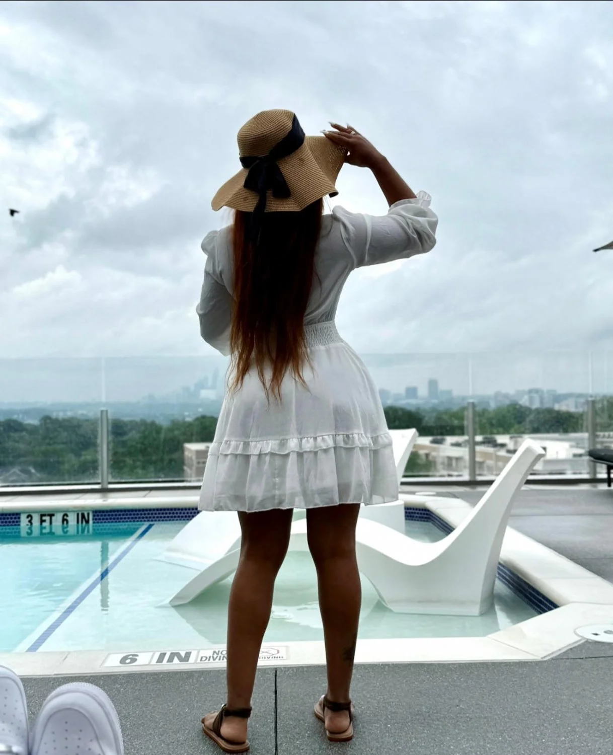 Lia Givenchy image 5