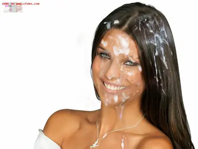 Cristina Chiabotto fake cum cover image