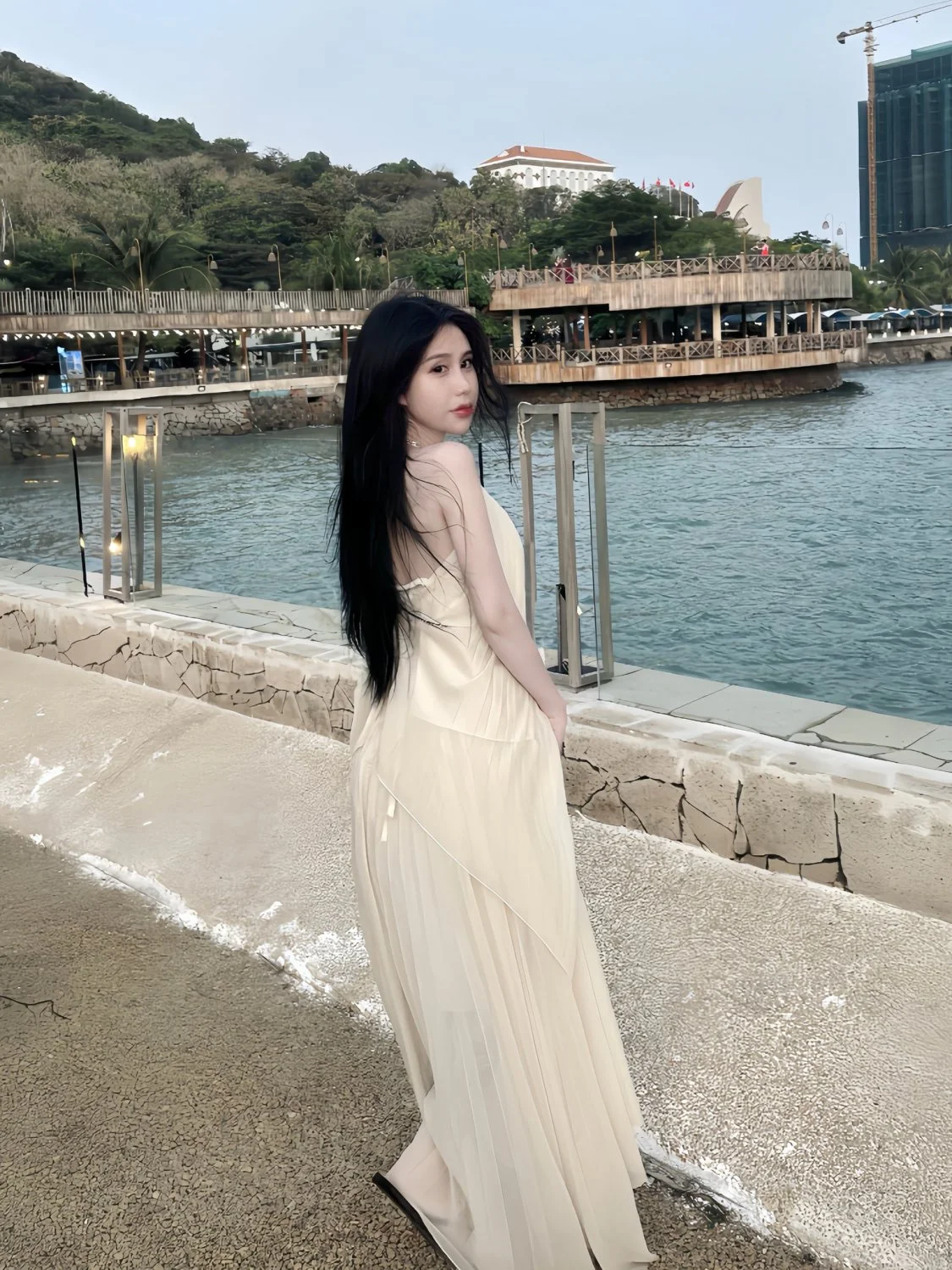 Ladyboy vanie image 2