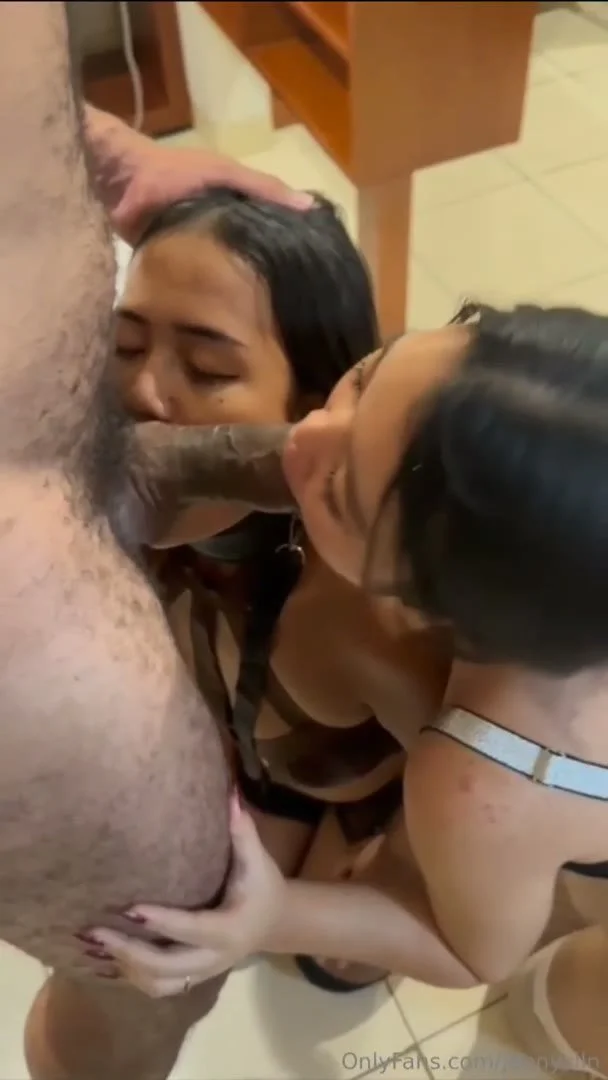 lee Asian girl oral & dildo abg asian latina Big Tits college sevenxleaks Amateur Teen_thumb1 image 3