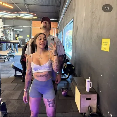 Novinha tatuada puta vazou dando a buceta gostosa pro namorado cover image